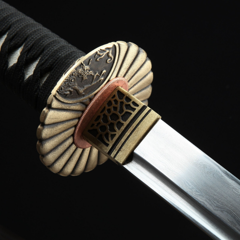 Wakizashi en acier de Damas